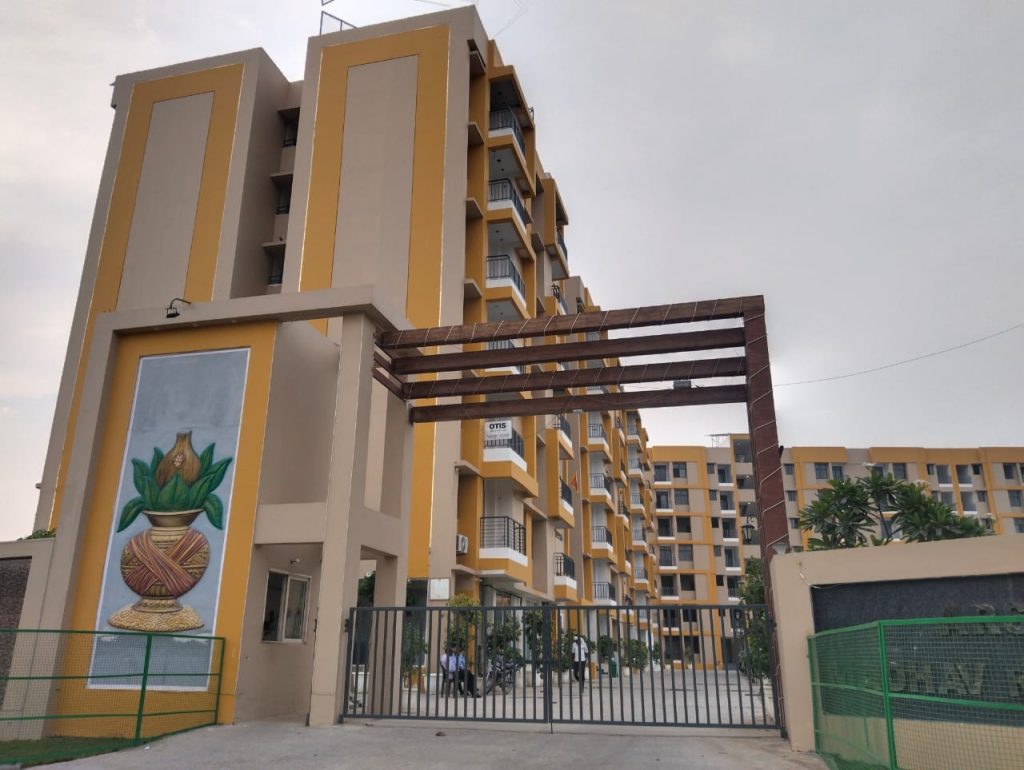 2bhk flat in lucknow